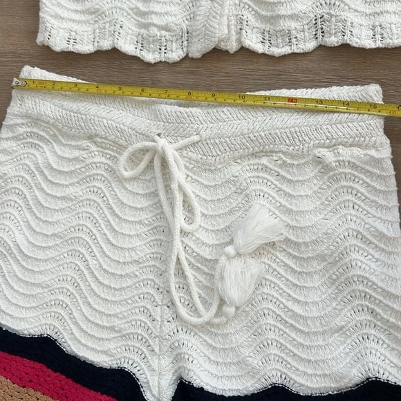 House of Harlow 1960 Crochet Sweater and Shorts Set Medium Large - Picture 10 of 13